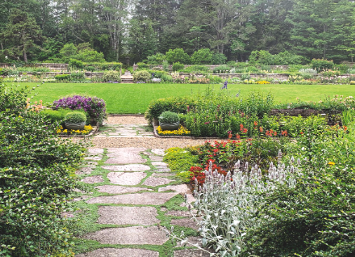 gardens designed by beatrix farrand