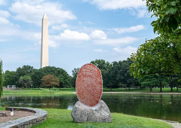 Public Monument0